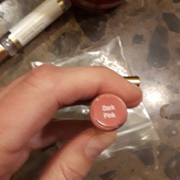 LipSense - Picture 3 of 4